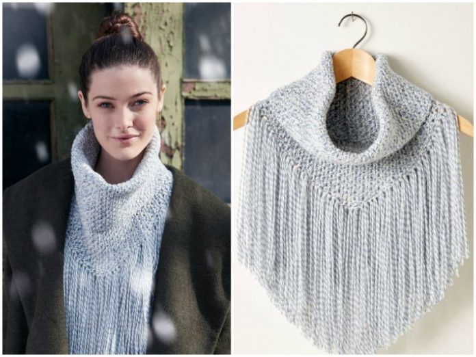 Cozy Fringed Cowl stylesidea 800