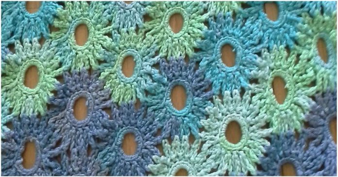 Scarf_of_Holes_coll_1