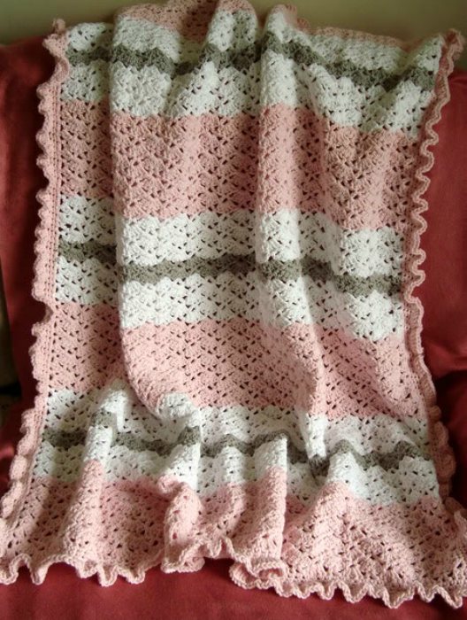 Pink-with-Ruffles-Baby-Girls-Blanket-2
