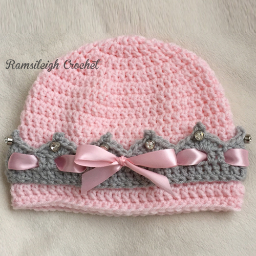 Crown-Crochet-Girly-Hat