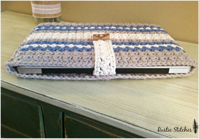 1-Laptop-Case-Crochet-Free-Pattern